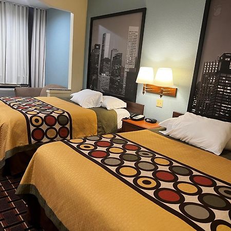 Готель Super 8 By Wyndham Stafford Sugarland Area Екстер'єр фото